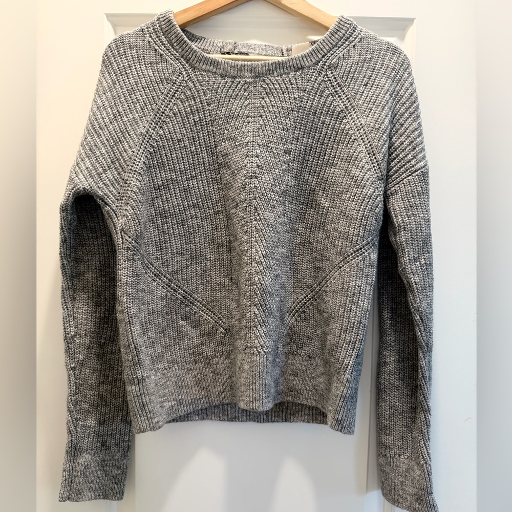 Gap Heather Gray Knit Pullover Sweater - image 1